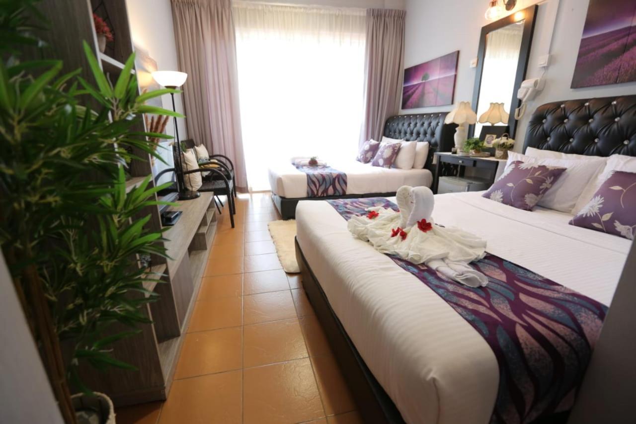 Hotel Ghazrin's Garuda